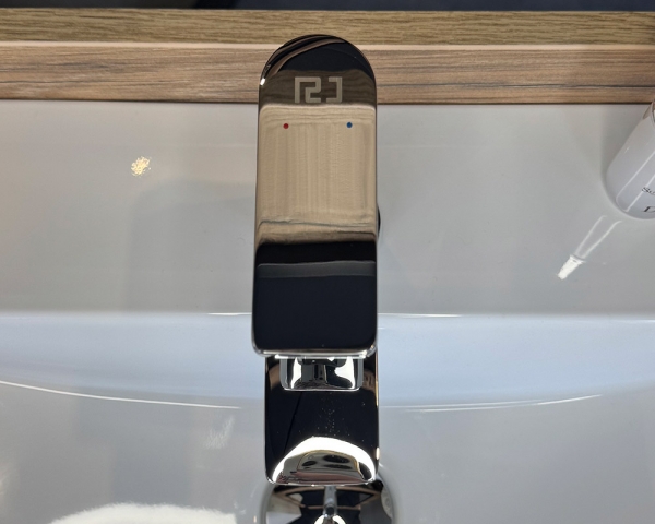 Смеситель для умывальника ''TATRA''