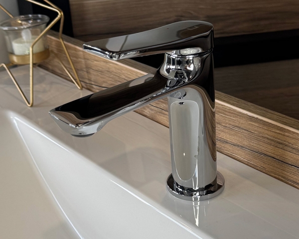 Смеситель для умывальника ''TATRA''