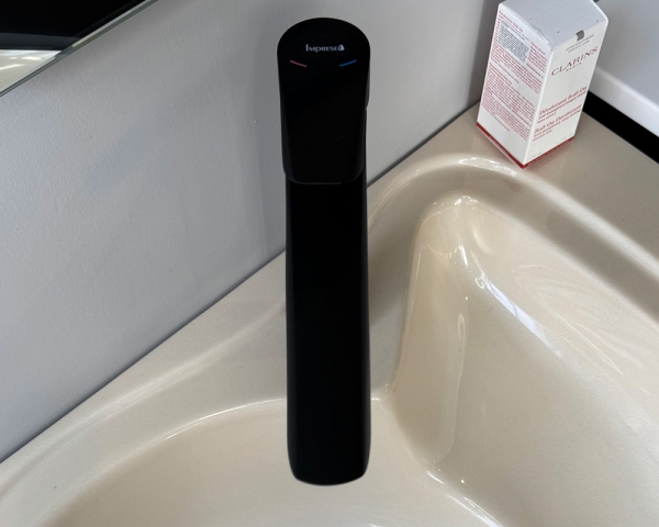 Смеситель для умывальника ''VACLAV''