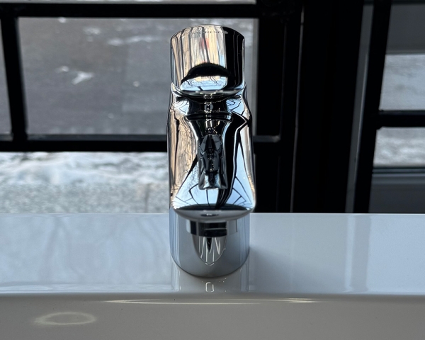 Смеситель для умывальника ''Nova Opava''