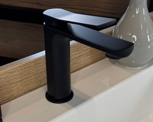 Змішувач для умивальника ''de la noche''