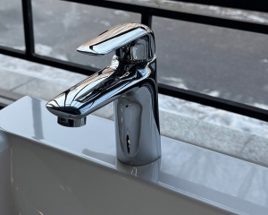 Смеситель для умывальника ''Nova Opava''