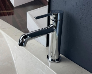 Змішувач для умивальника ''SILVIA CHROME''