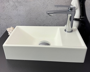  Умивальник «Естель» R Біла шагрень